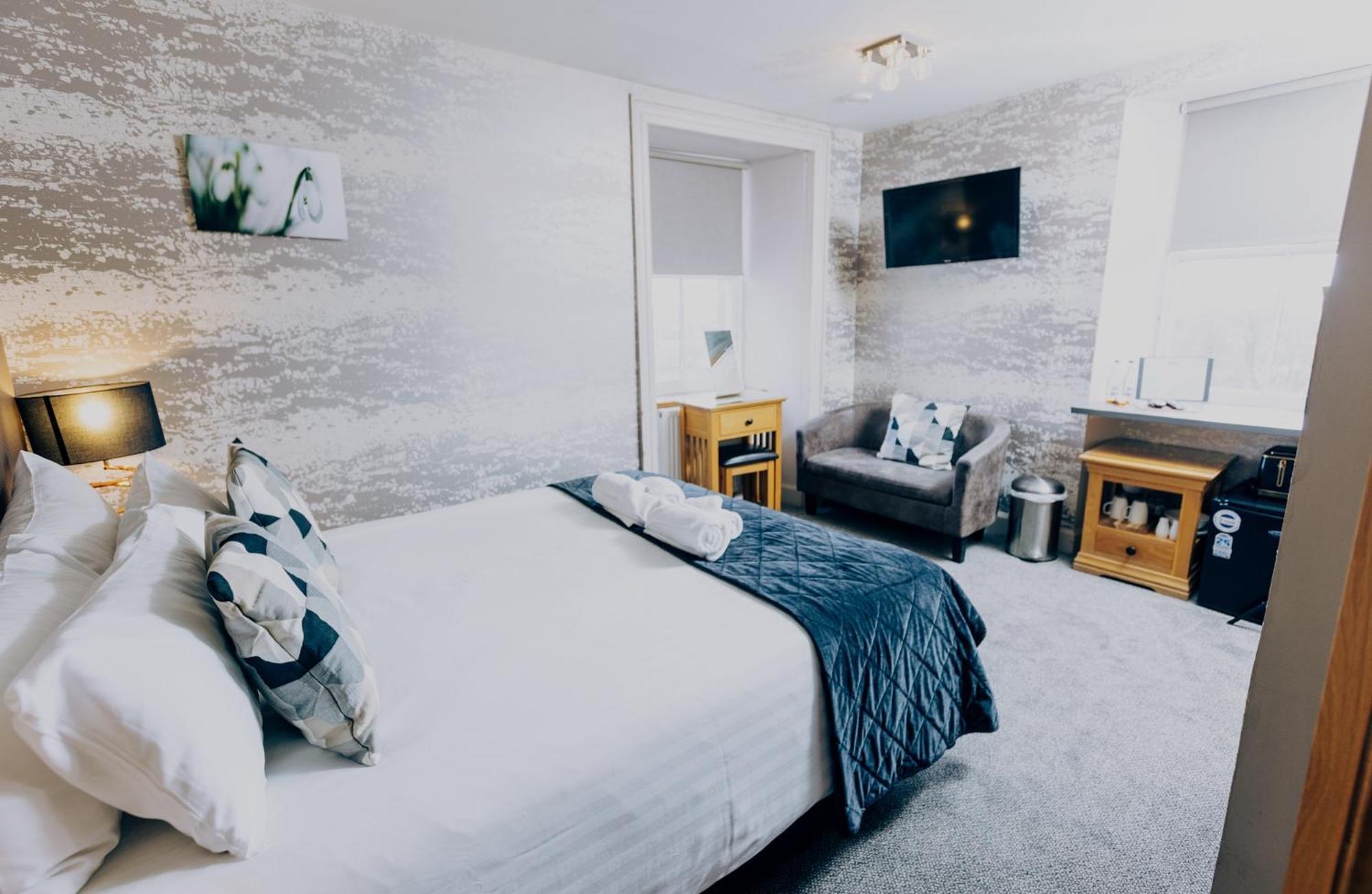 The Tower Gastro Pub & Apartments Crieff Phòng bức ảnh