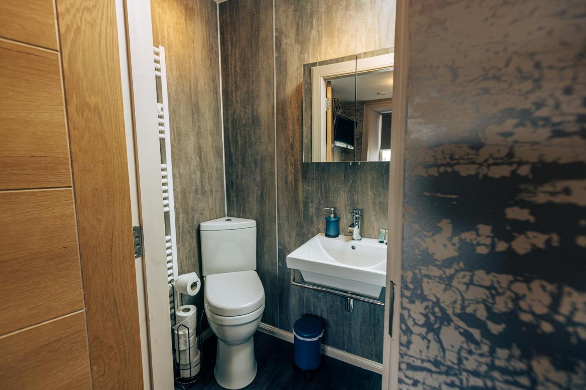 The Tower Gastro Pub & Apartments Crieff Phòng bức ảnh